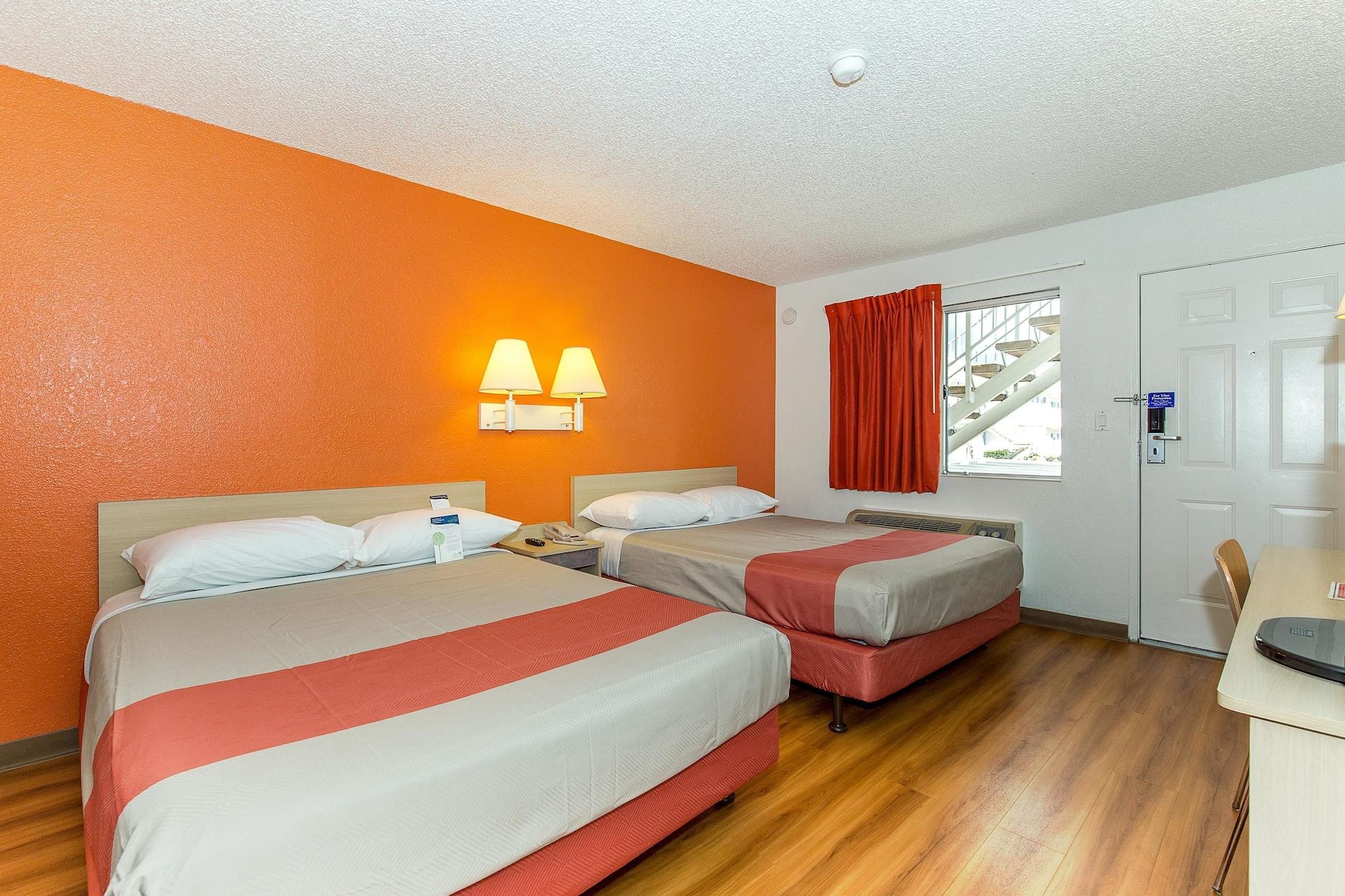Motel 6 Hayward, Ca- Silicon Valley Gateway Eksteriør bilde