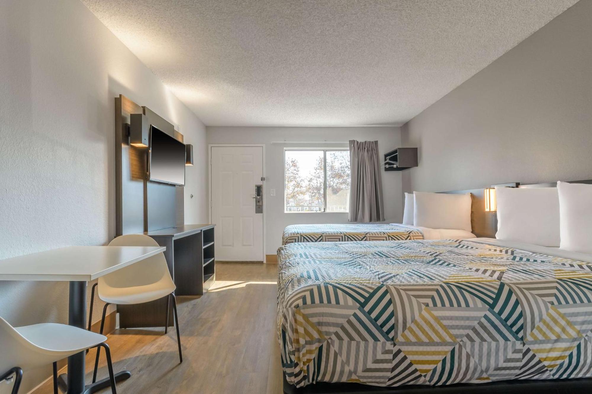 Motel 6 Hayward, Ca- Silicon Valley Gateway Eksteriør bilde