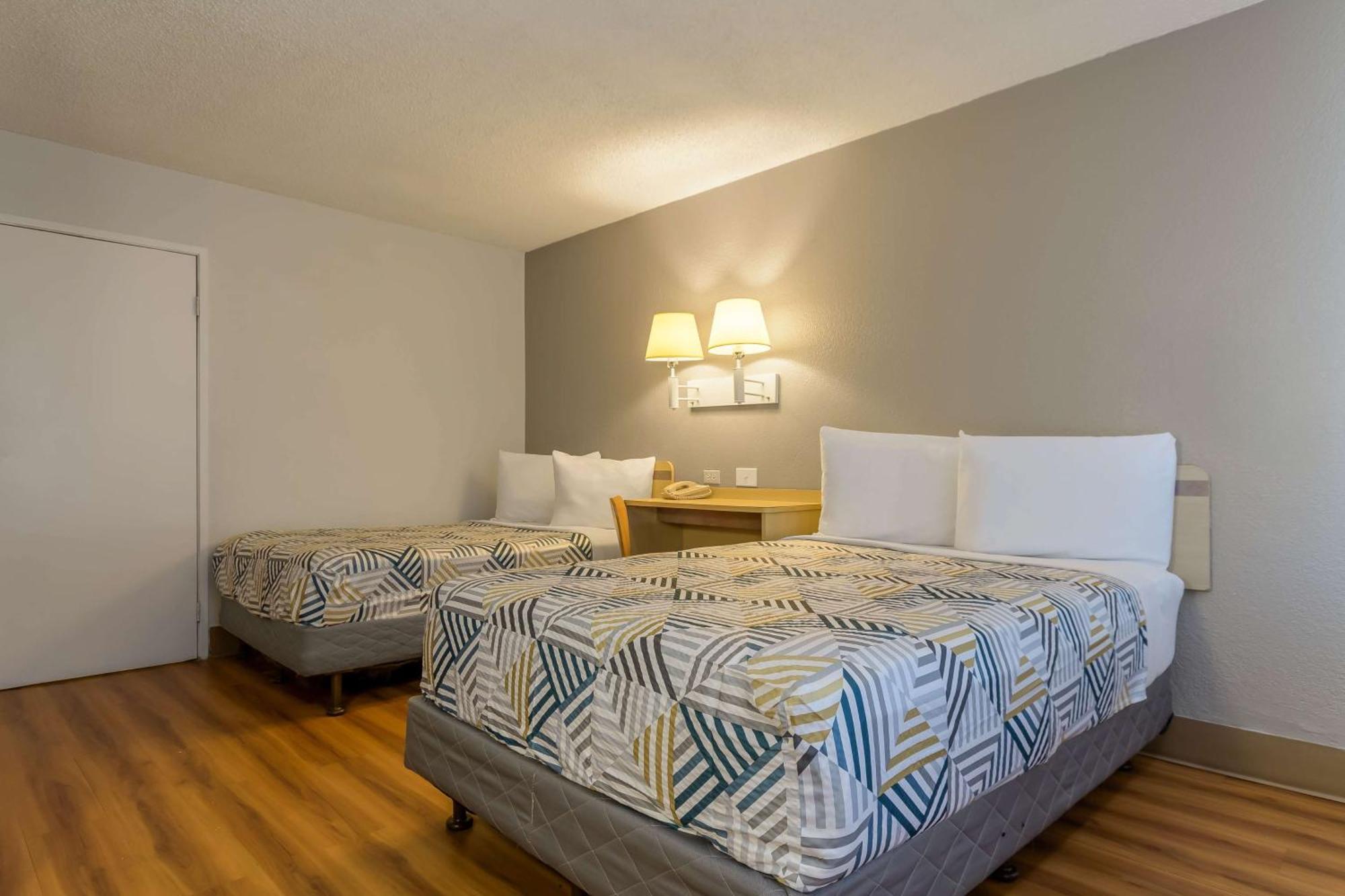 Motel 6 Hayward, Ca- Silicon Valley Gateway Eksteriør bilde