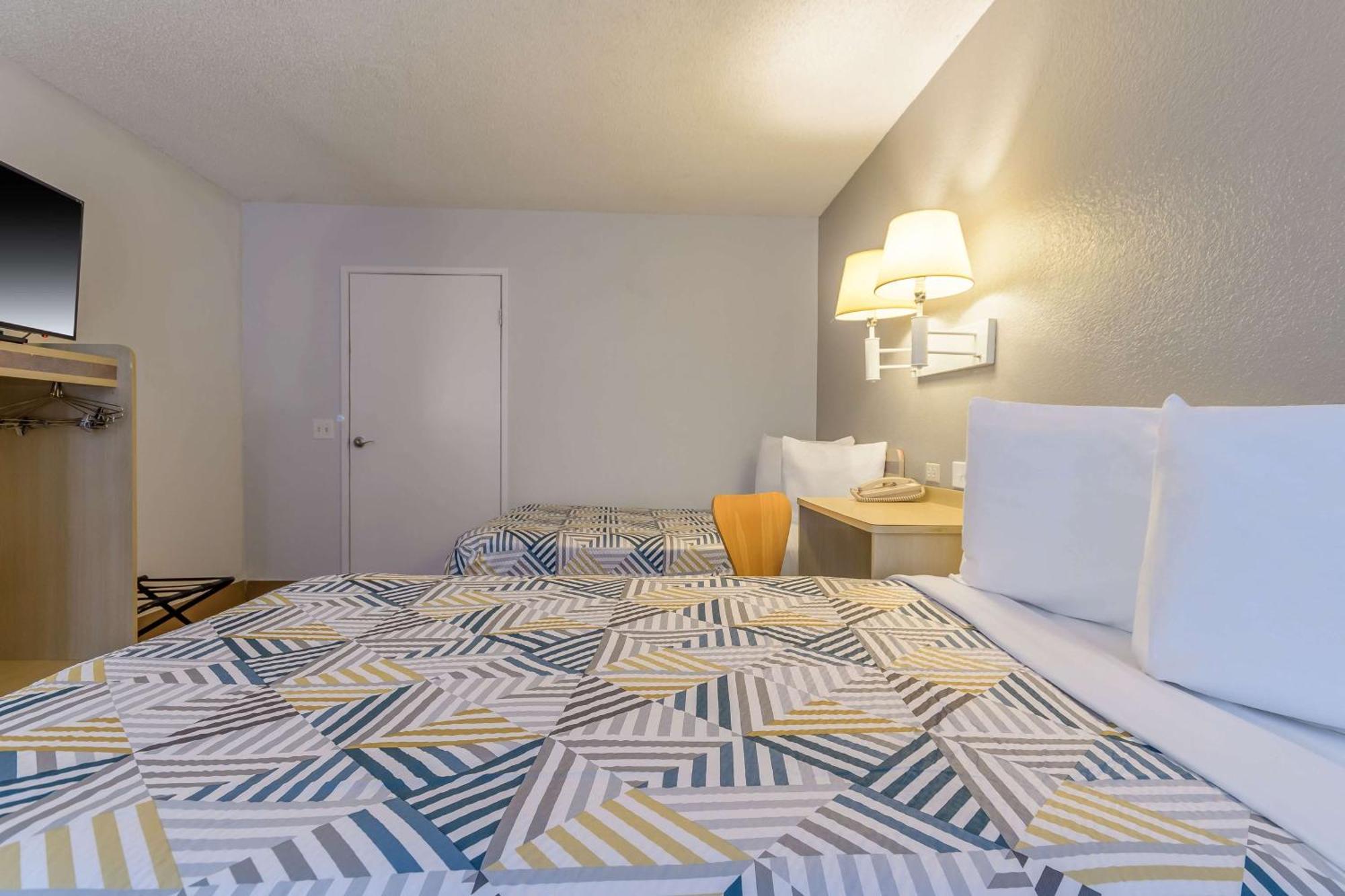 Motel 6 Hayward, Ca- Silicon Valley Gateway Eksteriør bilde