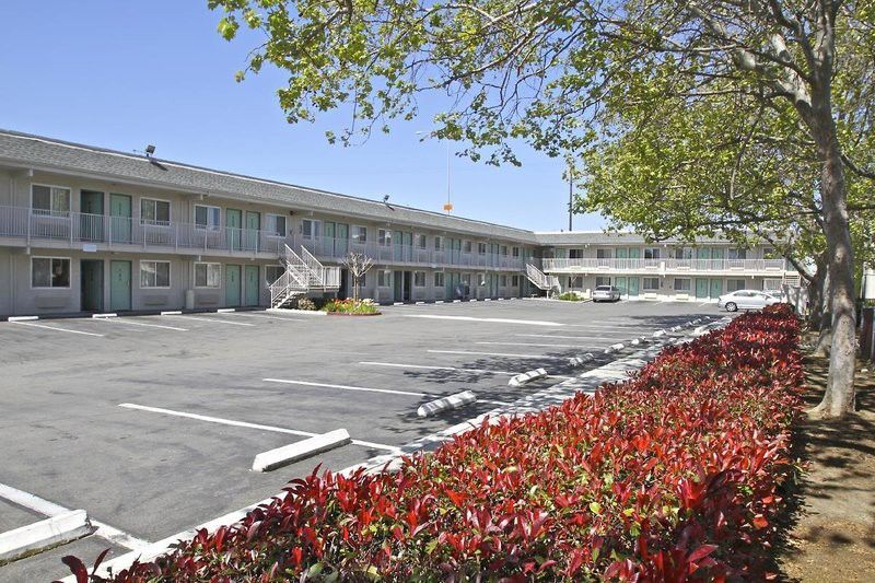 Motel 6 Hayward, Ca- Silicon Valley Gateway Eksteriør bilde