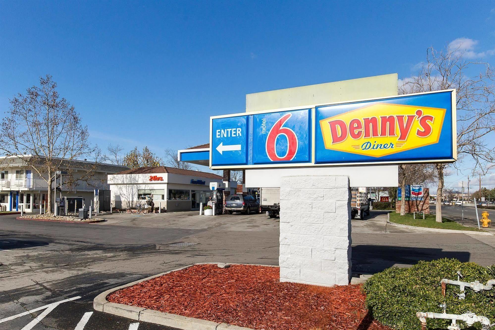 Motel 6 Hayward, Ca- Silicon Valley Gateway Eksteriør bilde