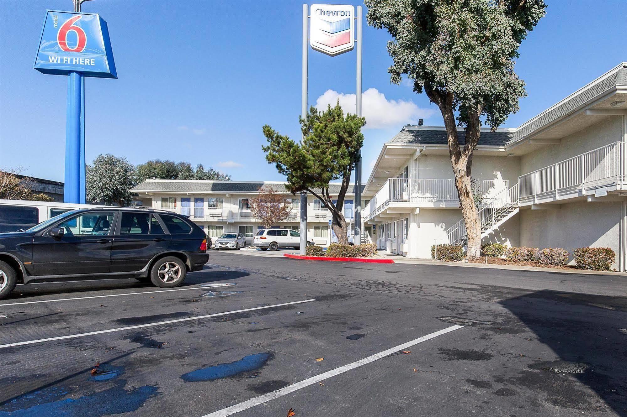 Motel 6 Hayward, Ca- Silicon Valley Gateway Eksteriør bilde